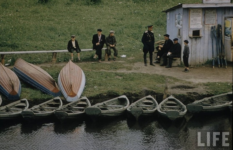 上世纪50年代末伏尔加河沿岸风光 - 沉默的麻雀 - 沉默的麻雀的博客