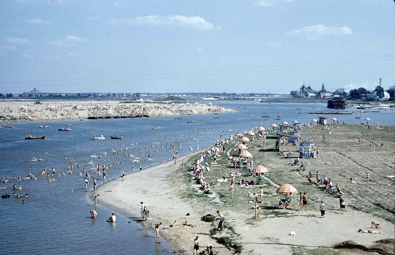 上世纪50年代末伏尔加河沿岸风光 - 沉默的麻雀 - 沉默的麻雀的博客