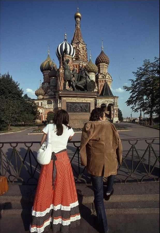 苏联时代：1975年莫斯科掠影 - 沉默的麻雀 - 沉默的麻雀的博客
